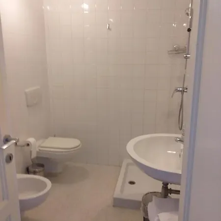 Apartment Casa Vittoria Sul Lago Maggiore